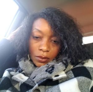 Meet your Posher, Kay